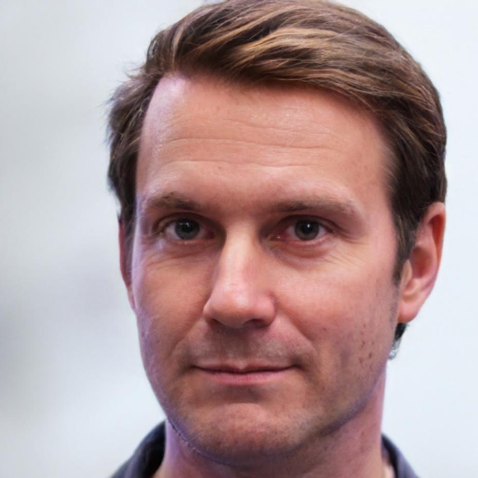 Ritratto professionale di Lazzaro Ferragni